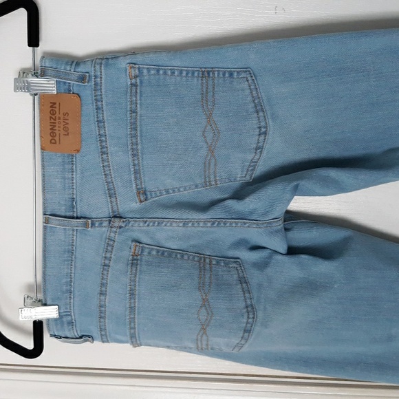 Levi's Light Blue Taper Skinny Denizen Jeans Distressed Boho Denim - Picture 6 of 9